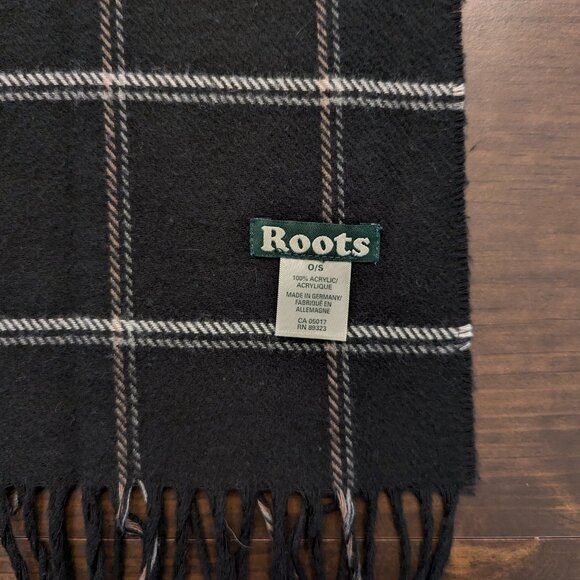 Softest Scarf Ever - Black/Tan/White Roots Minimalist Tartan - Picture 3 of 4